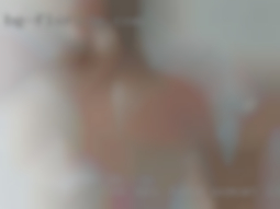 BDSM sex hand woman in girls puccys.