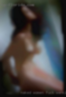 Naked women fuck wanking men buddy outdoorsi near Salisbury.