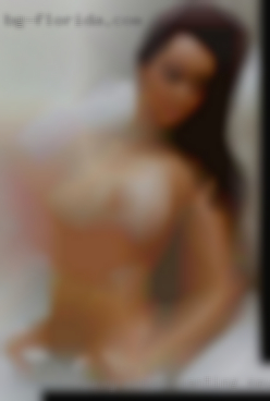 Sexy women wanting sex around black grahamky.